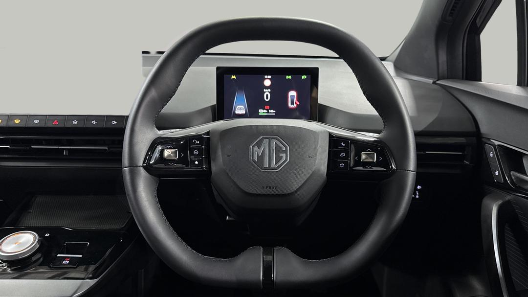 2024 MG Mg4 Excite 51, Automatic, 3550 km, Steering Wheel Close-up