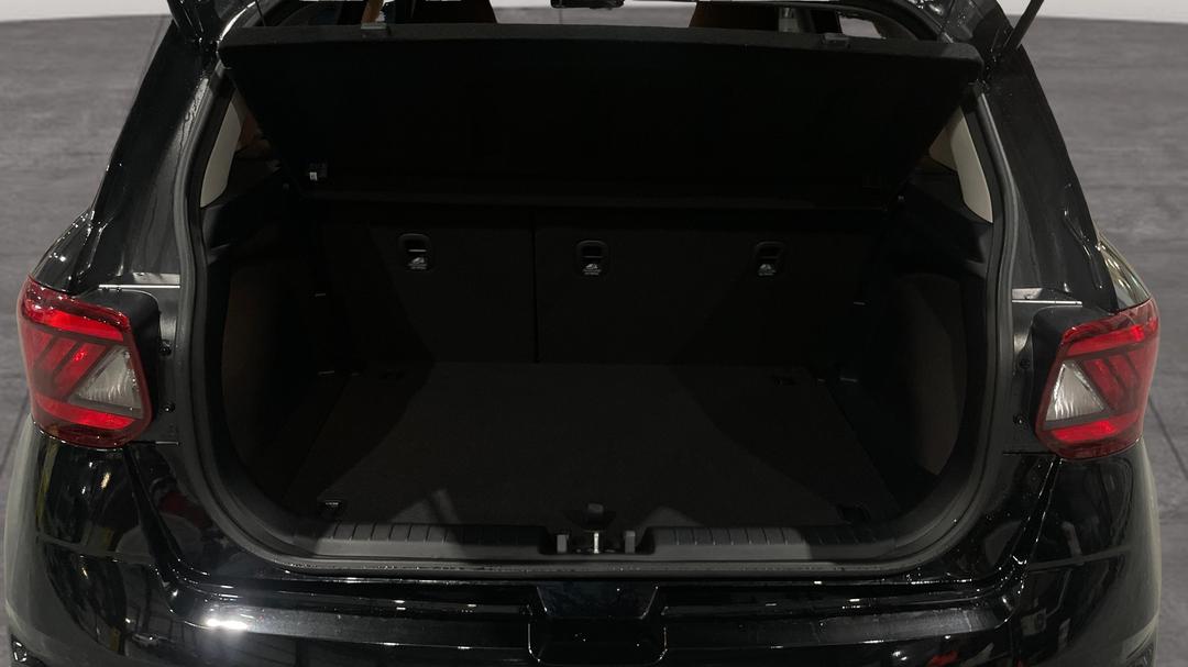 2021 Hyundai Venue Active, Automatic, 20760 km, Boot Inside View