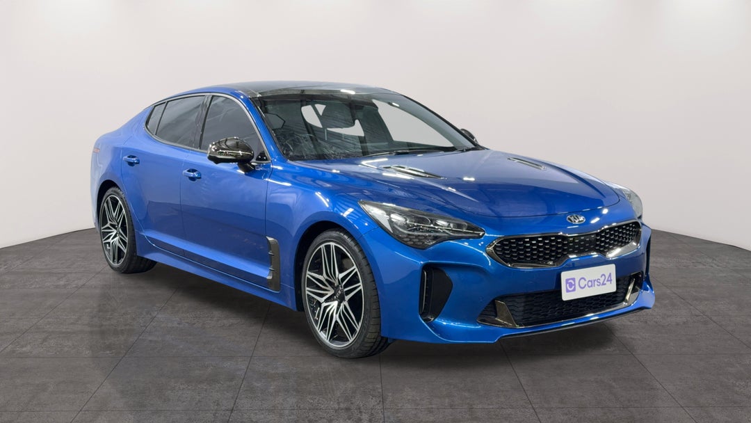 Right Front Diagonal (45- Degree) View