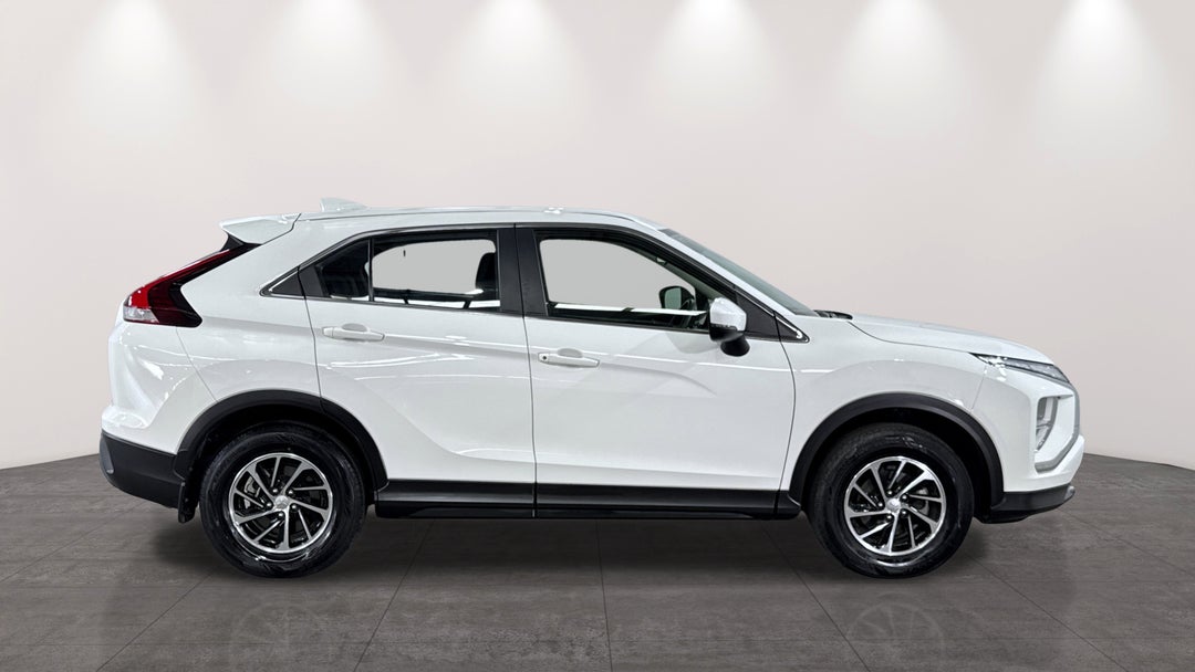 2023 Mitsubishi Eclipse Cross Es (2WD), Automatic, 43755 km, Right Side View