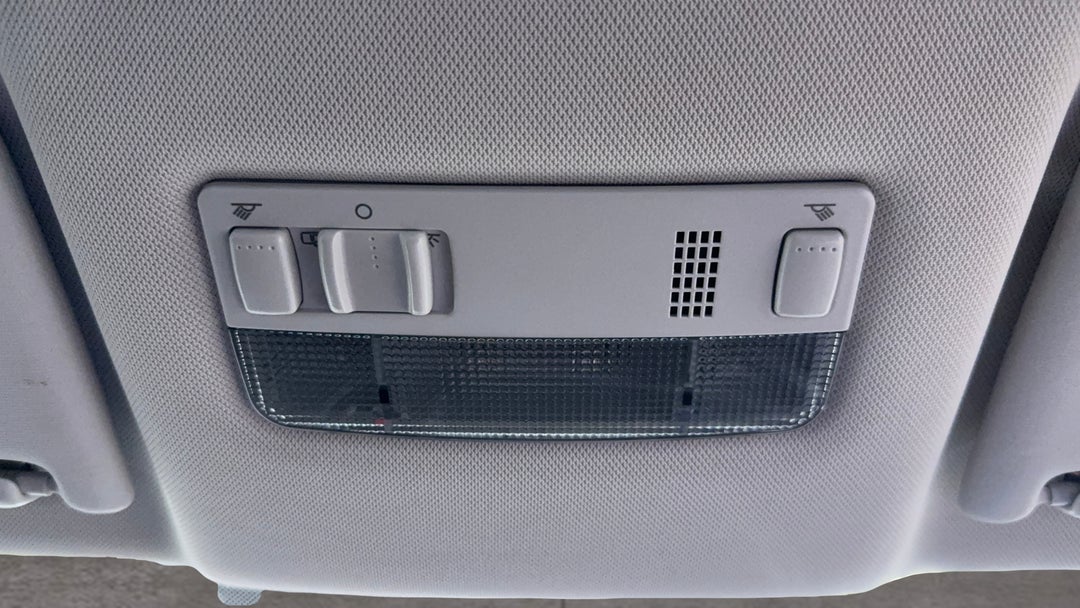 On-Roof Controls/Sunglass holder