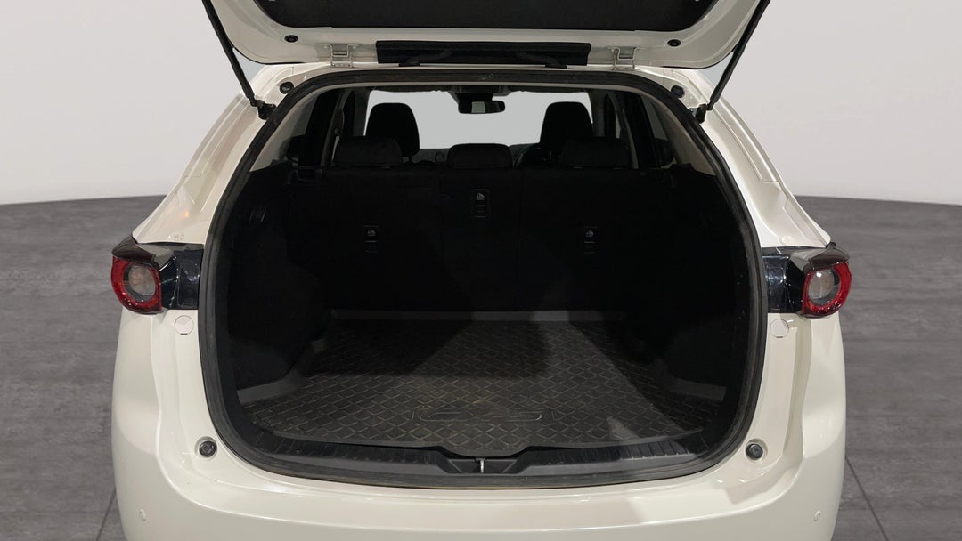 2020 Mazda CX-5 Maxx Sport (AWD), Automatic, 104472 km, Boot Inside View