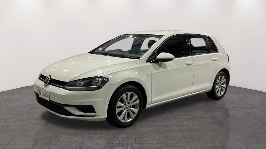 2018 Volkswagen Golf 110 Tsi Trendline, Automatic, 70000 km, Left Front Diagonal (45- Degree) View