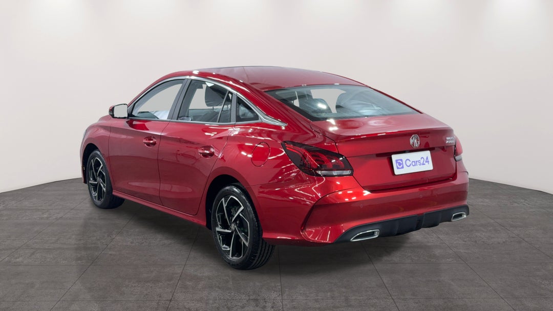 Left Back Diagonal (45- Degree) View