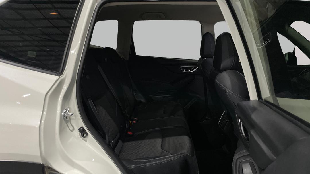 2024 Subaru Forester 2.5i (AWD), Automatic, 40401 km, Right Side Rear Door Cabin View