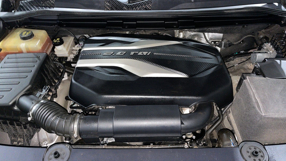 2022 LDV D90 Executive (2WD), Automatic, 62278 km, Open Bonnet (Engine)