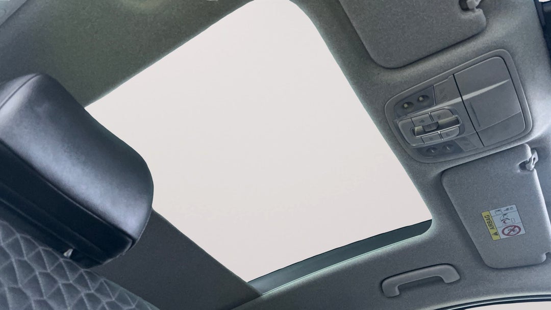 Interior Sunroof/Moonroof