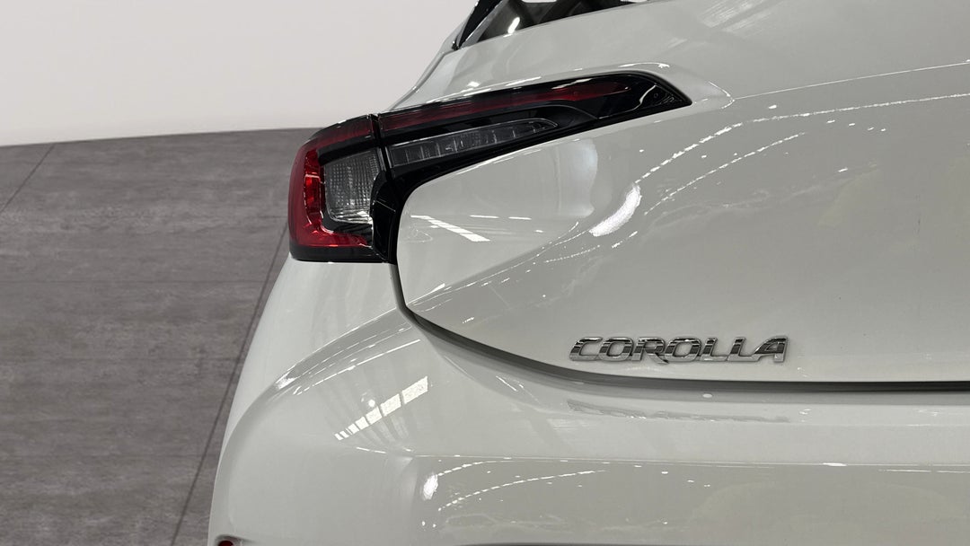 2024 Toyota Corolla Ascent Sport + Conv Pk Hybrid, Automatic, 25035 km, Badge (Boot Left Side)