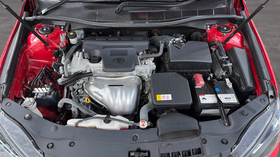 Open Bonnet (Engine)