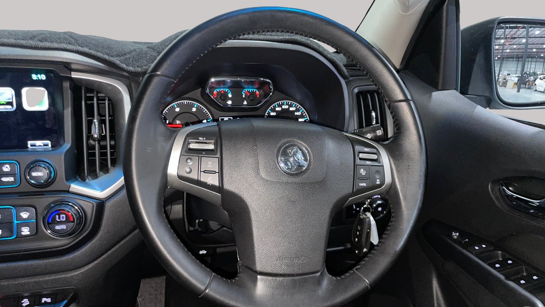 2019 Holden Trailblazer Ltz (4x4), Automatic, 110022 km, Steering Wheel Close-up