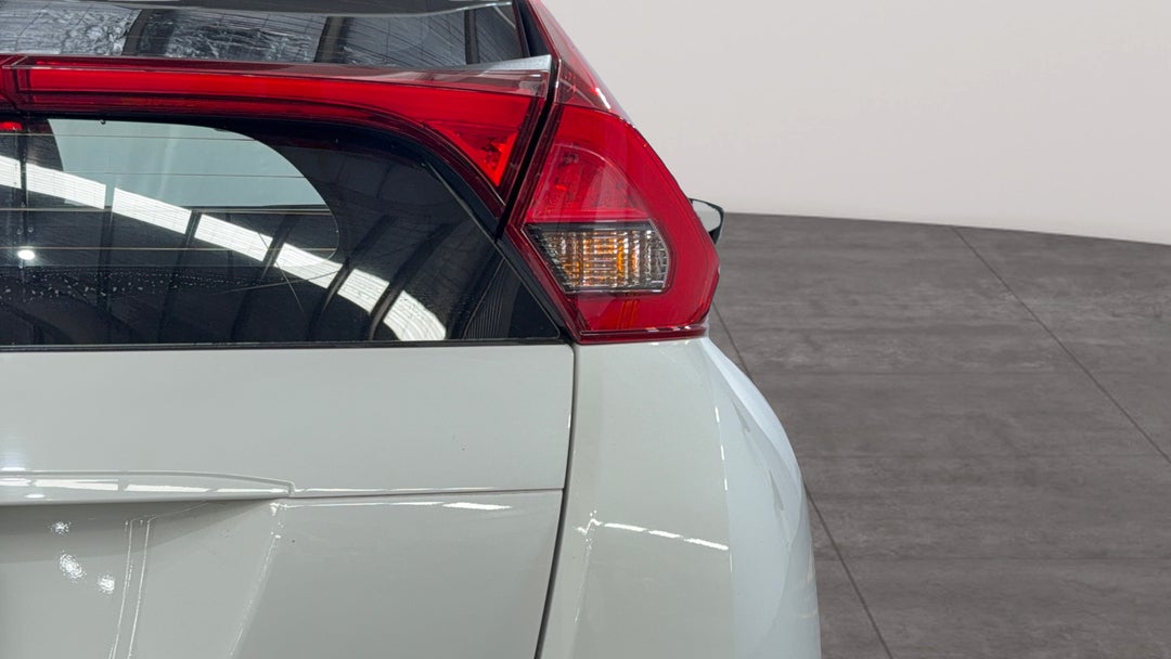 Badge (Boot Right Side)