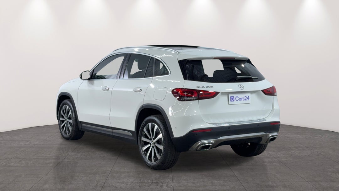 2021 Mercedes-benz GLA 200, Automatic, 35636 km, Left Back Diagonal (45- Degree) View