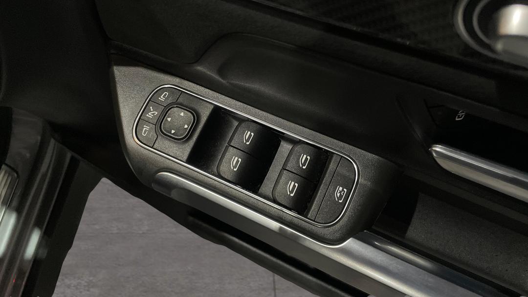 2021 Mercedes-benz Glb 250 4matic, Automatic, 56562 km, Drivers Side Door Panel Controls