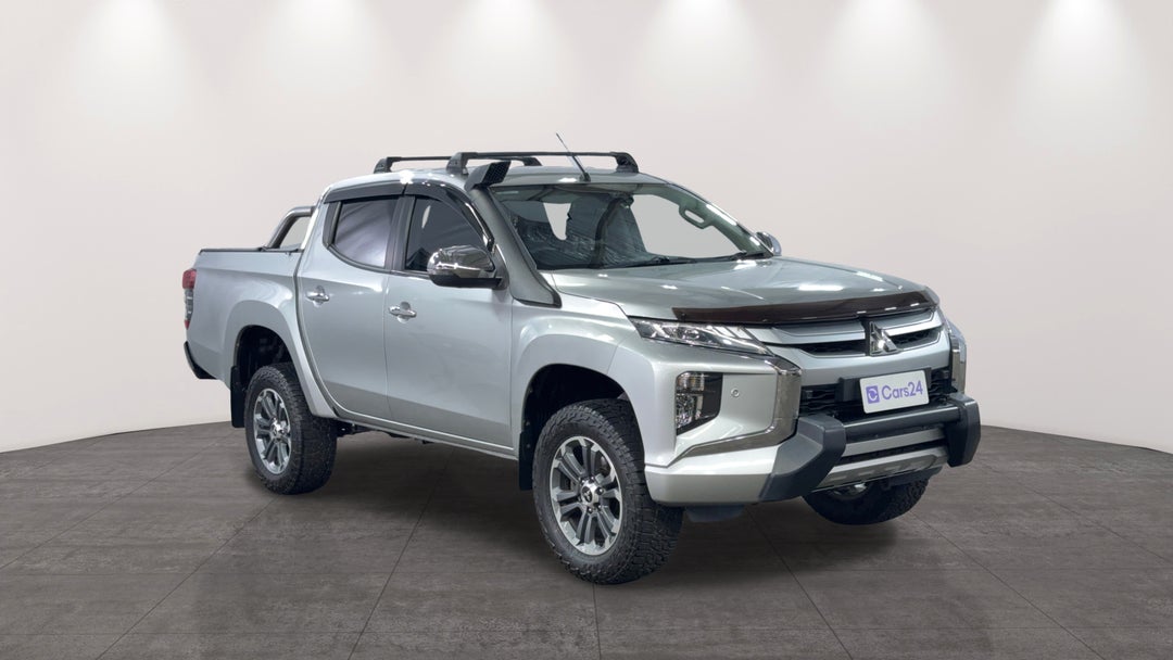 2019 Mitsubishi Triton Gls (4x4) Premium, Automatic, 98841 km, Right Front Diagonal (45- Degree) View