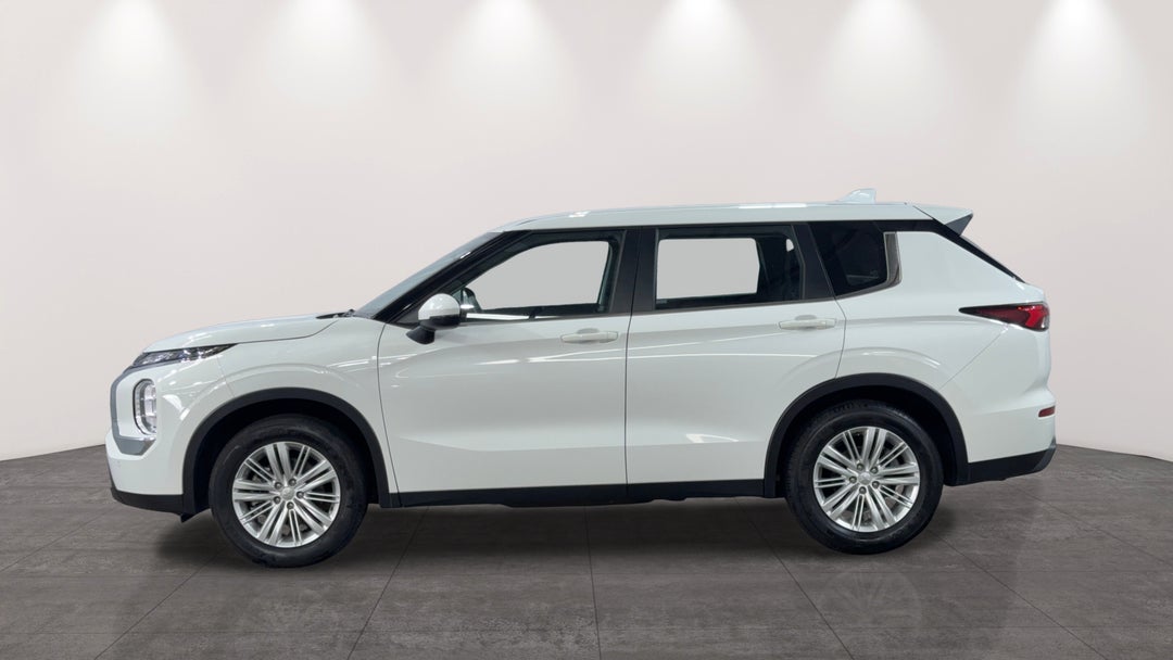 2024 Mitsubishi Outlander Es 5 Seat (2WD), Automatic, 53739 km, Left Side View