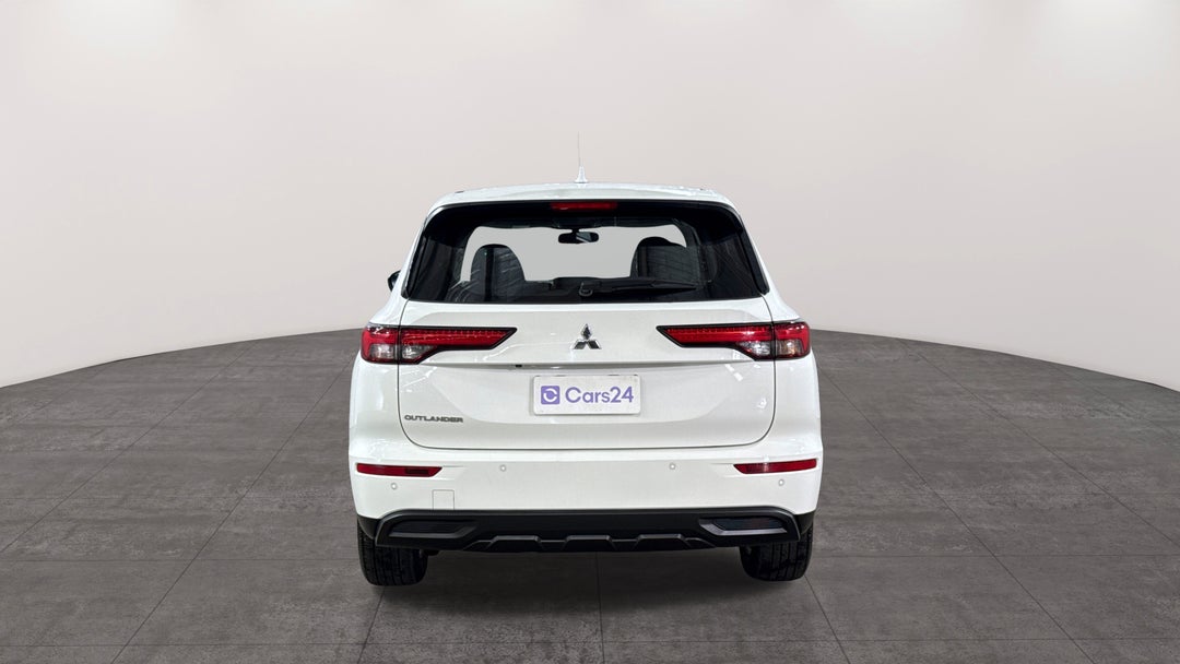2023 Mitsubishi Outlander Es 7 Seat (2WD), Automatic, 52062 km, Back/Rear View