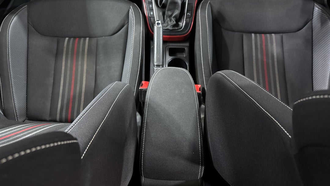 2022 SKODA Fabia 110tsi Monte Carlo Edition 150, Automatic, 39750 km, Center Console