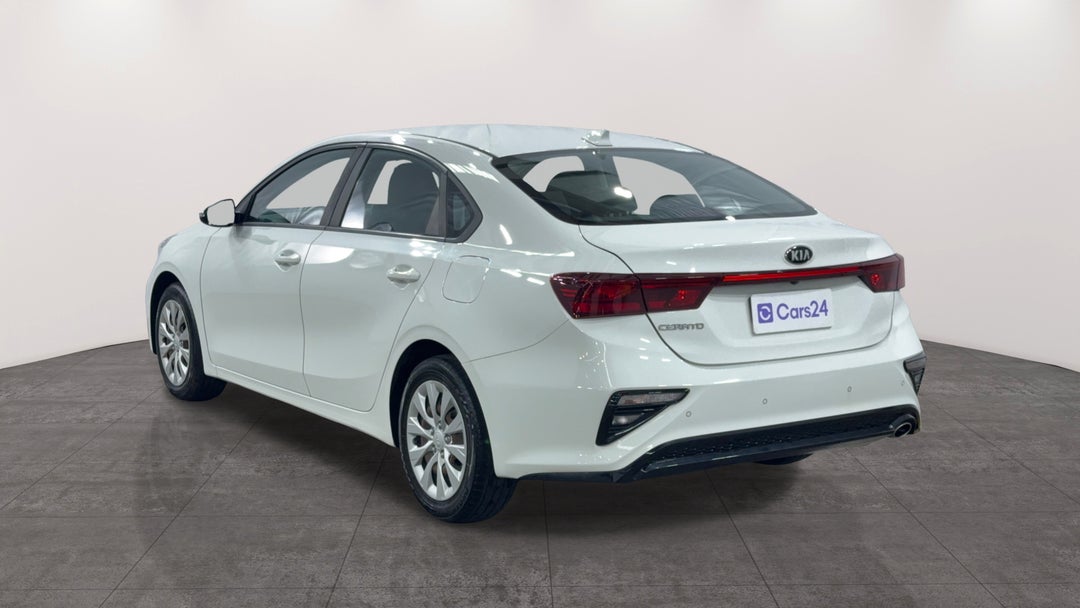 Left Back Diagonal (45- Degree) View