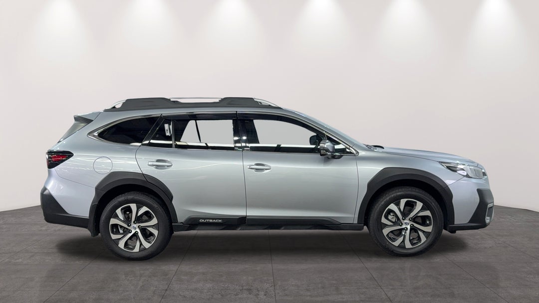 2021 Subaru Outback AWD Touring, Automatic, 91597 km, Right Side View