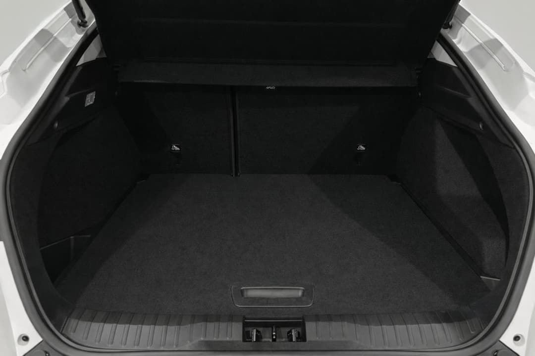 2023 Renault Arkana Zen, Automatic, 59786 km, Boot Inside View