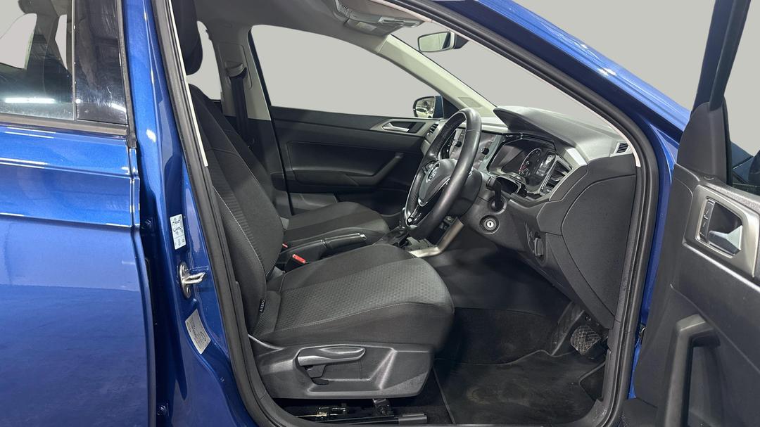 2019 Volkswagen Polo 85tsi Comfortline, Automatic, 23137 km, Right Side Front Door Cabin View