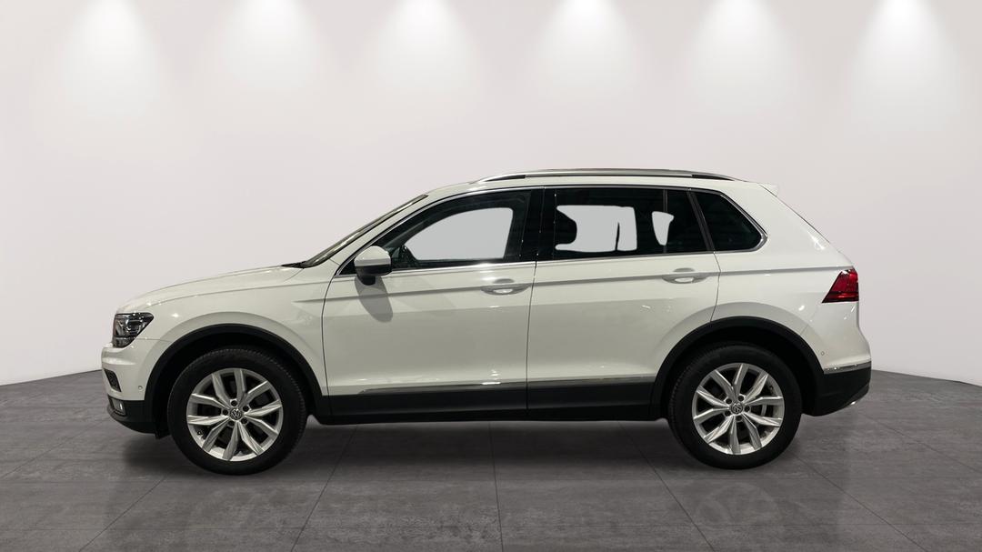 2017 Volkswagen Tiguan 162 Tsi Highline, Automatic, 112800 km, Left Side View