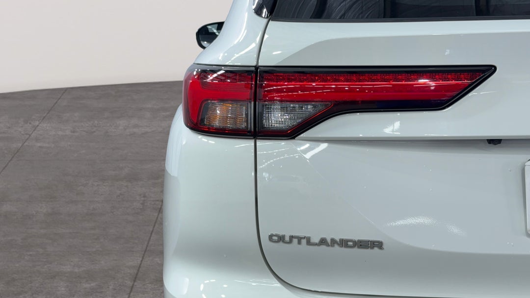 Badge (Boot Left Side)