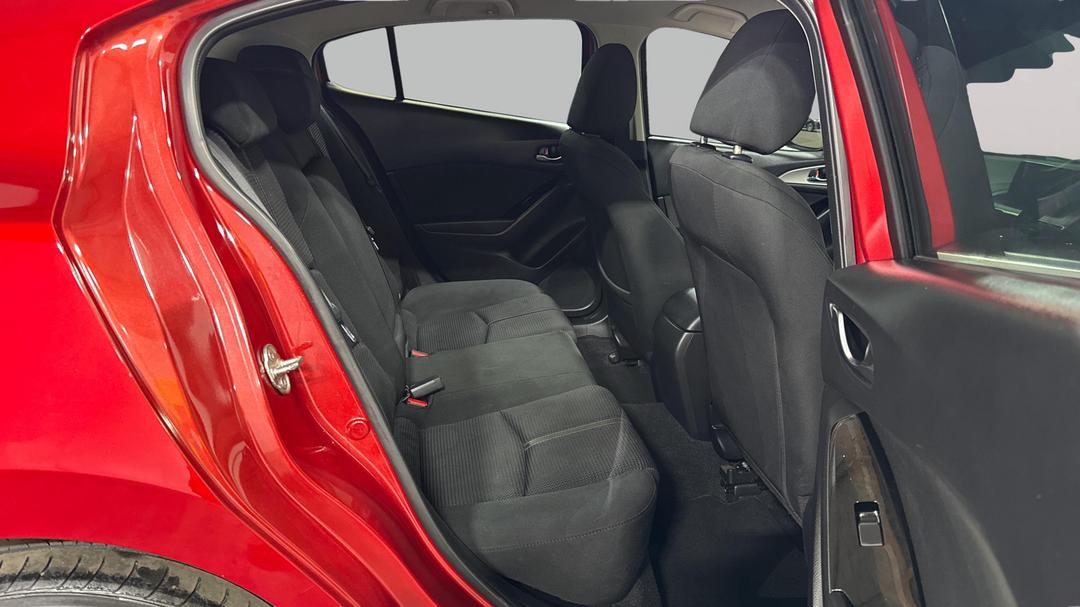 2016 Mazda Mazda3 Maxx, Automatic, 86847 km, Right Side Rear Door Cabin View