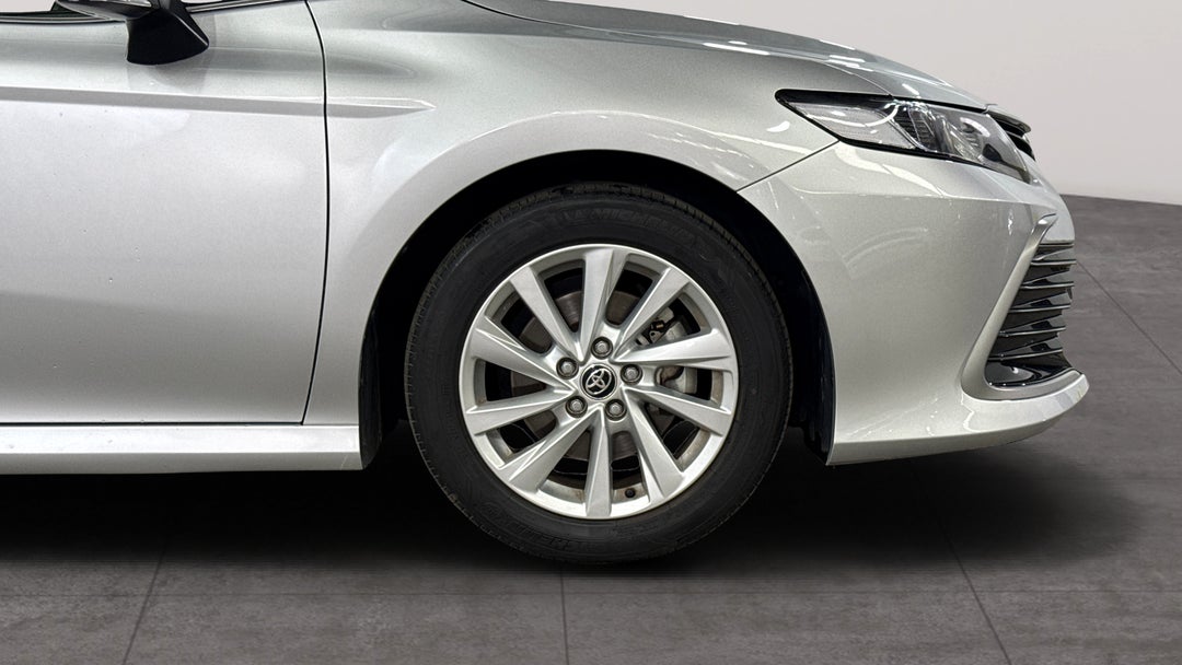 2024 Toyota Camry Ascent, Automatic, 46370 km, Right Front Wheel