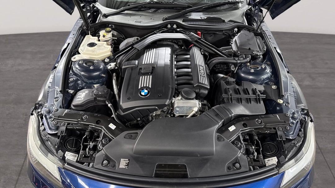 2011 BMW Z4 sDrive 23i, Automatic, 83315 km, Open Bonnet (Engine)