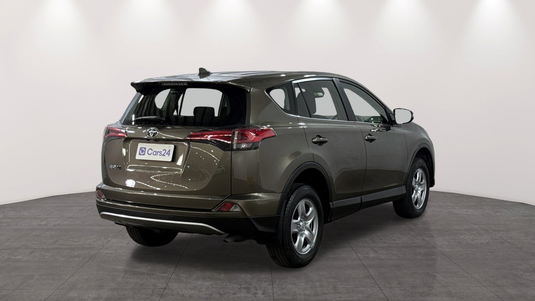 2018 Toyota RAV4 Gx (2WD), Automatic, 37256 km, Right Back Diagonal (45- Degree) View