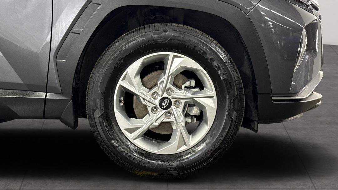 2023 Hyundai Tucson (FWD), Automatic, 41904 km, Right Front Wheel