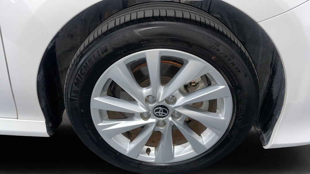 2023 Toyota Camry Ascent Hybrid, Automatic, 35467 km, Right Front Wheel