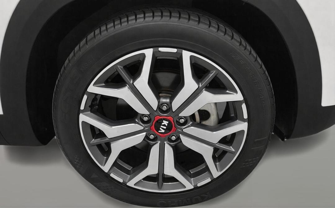2021 Kia Seltos Gt-line (AWD), Automatic, 30349 km, Right Front Wheel