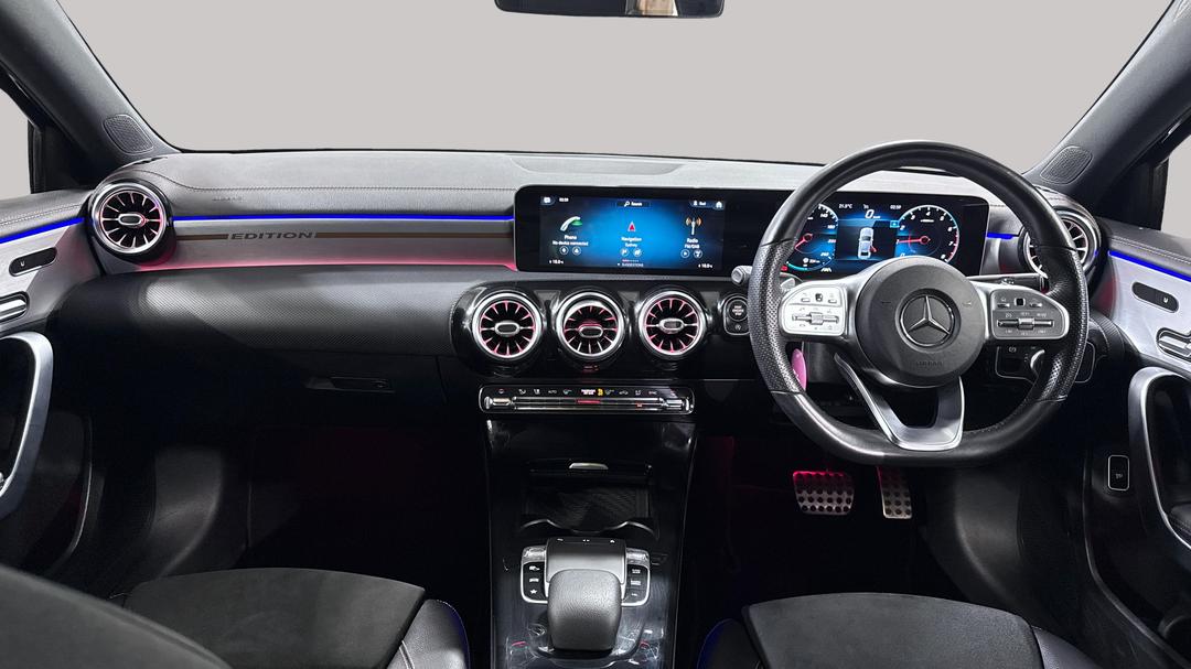 2019 Mercedes-benz A200 A200, Automatic, 43519 km, Dashboard View