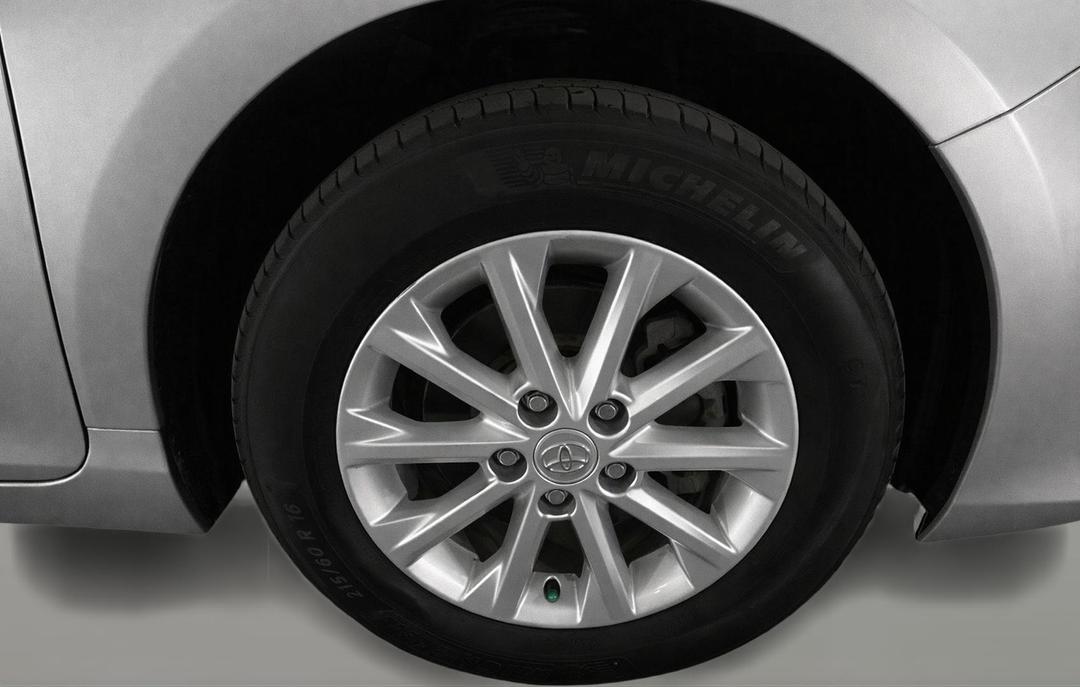 2016 Toyota Camry Altise, Automatic, 51769 km, Right Front Wheel