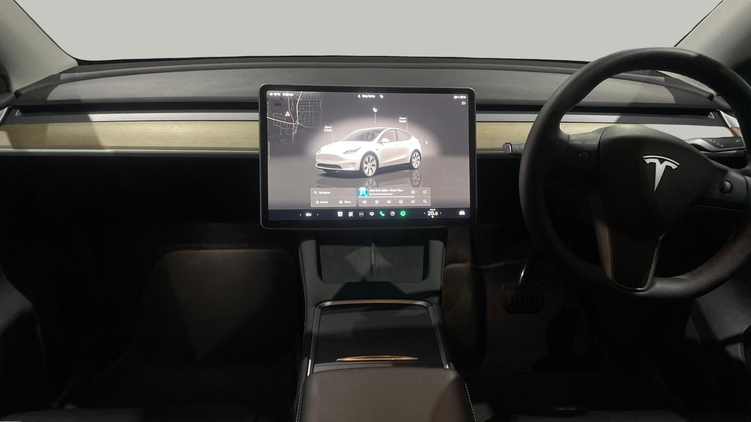 2023 Tesla Model Y Long Range, Automatic, 53446 km, Dashboard View