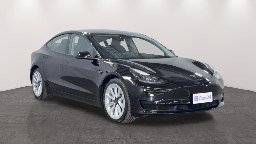 2021 Tesla Model 3 Standard Range Plus RWD, Automatic, 28430 km, Right Side View