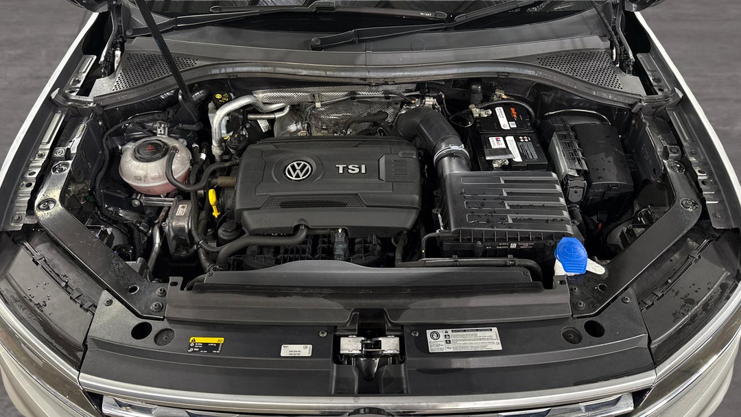 2018 Volkswagen Tiguan 162 Tsi Highline, Automatic, 81232 km, Open Bonnet (Engine)