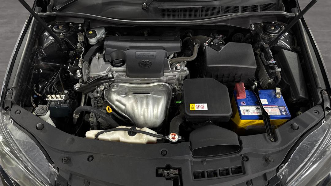 2017 Toyota Camry Rz S.e., Automatic, 134439 km, Open Bonnet (Engine)