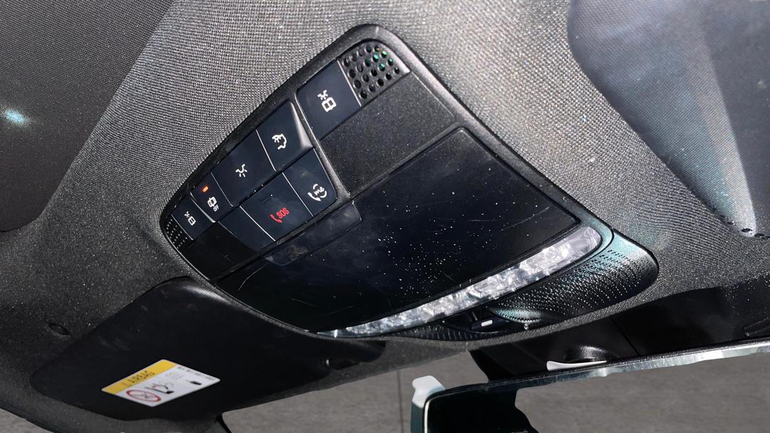 2019 Mercedes-benz C200 Eq (hybrid), Automatic, 70508 km, On-Roof Controls/Sunglass holder