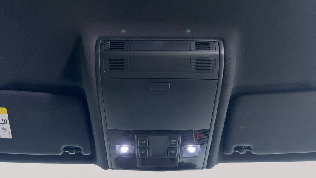 On-Roof Controls/Sunglass holder