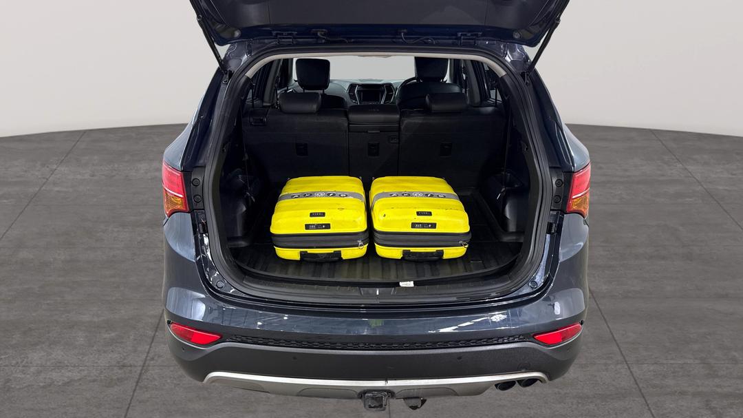 2013 Hyundai Santa Fe Highlander Crdi (4x4), Automatic, 125474 km, Boot Inside View with Luggage