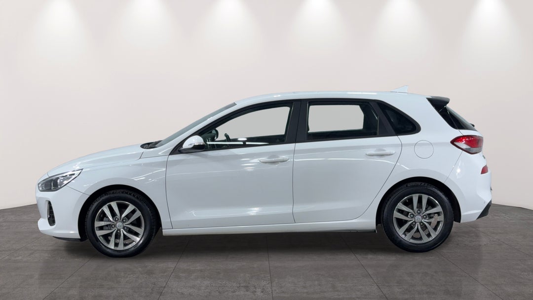 2019 Hyundai i30 Active, Automatic, 165648 km, Left Side View