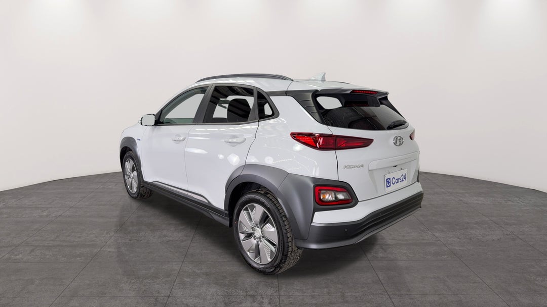 Left Back Diagonal (45- Degree) View