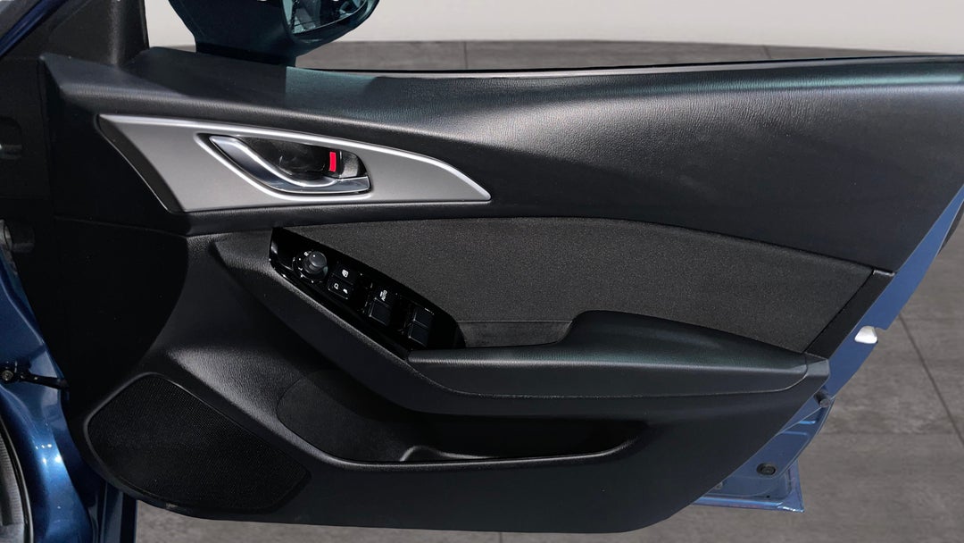 2018 Mazda Mazda3 Maxx Sport, Automatic, 23047 km, Speaker View