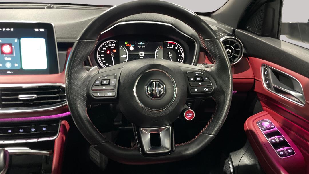 2020 MG HS Essence, Automatic, 62560 km, Steering Wheel Close-up