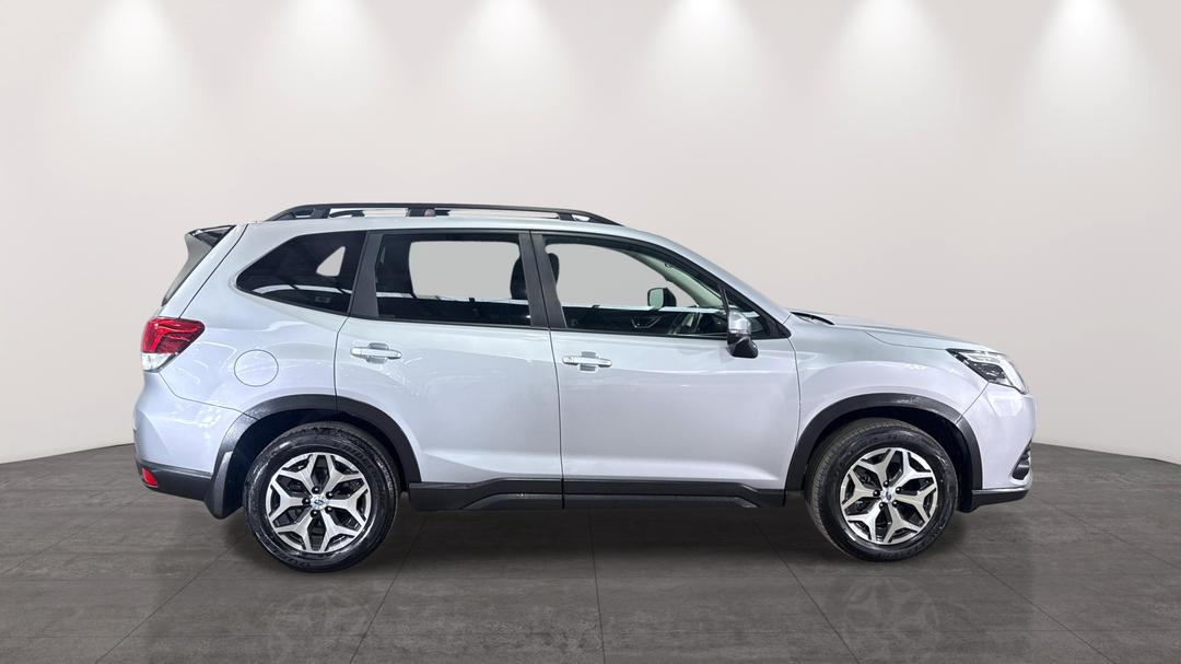 2024 Subaru Forester 2.5i (AWD), Automatic, 53825 km, Right Side View
