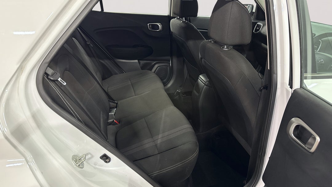 2023 Hyundai Venue Venue, Automatic, 43489 km, Right Side Rear Door Cabin View