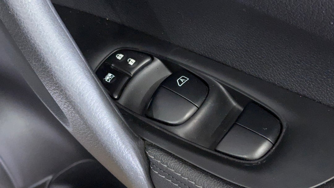 Drivers Side Door Panel Controls
